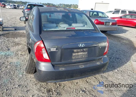 2010 Hyundai Accent Gls z USA, uszkodzony, nr VIN KMHCN4AC0AU419082